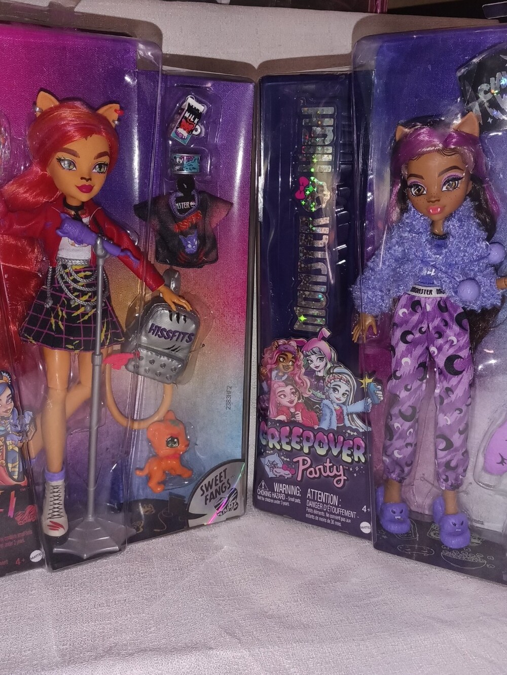 2 X Monster High Dolls Toralei And Clawdeen wolf Creepover Party